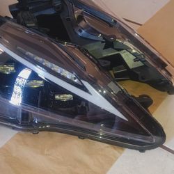 Lexus IS Headlights For IS 250 LED 2006-2012 IS 300