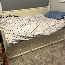 Twin trundle Bed 