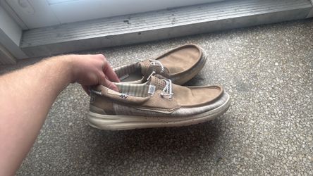 Hey dude shoes
