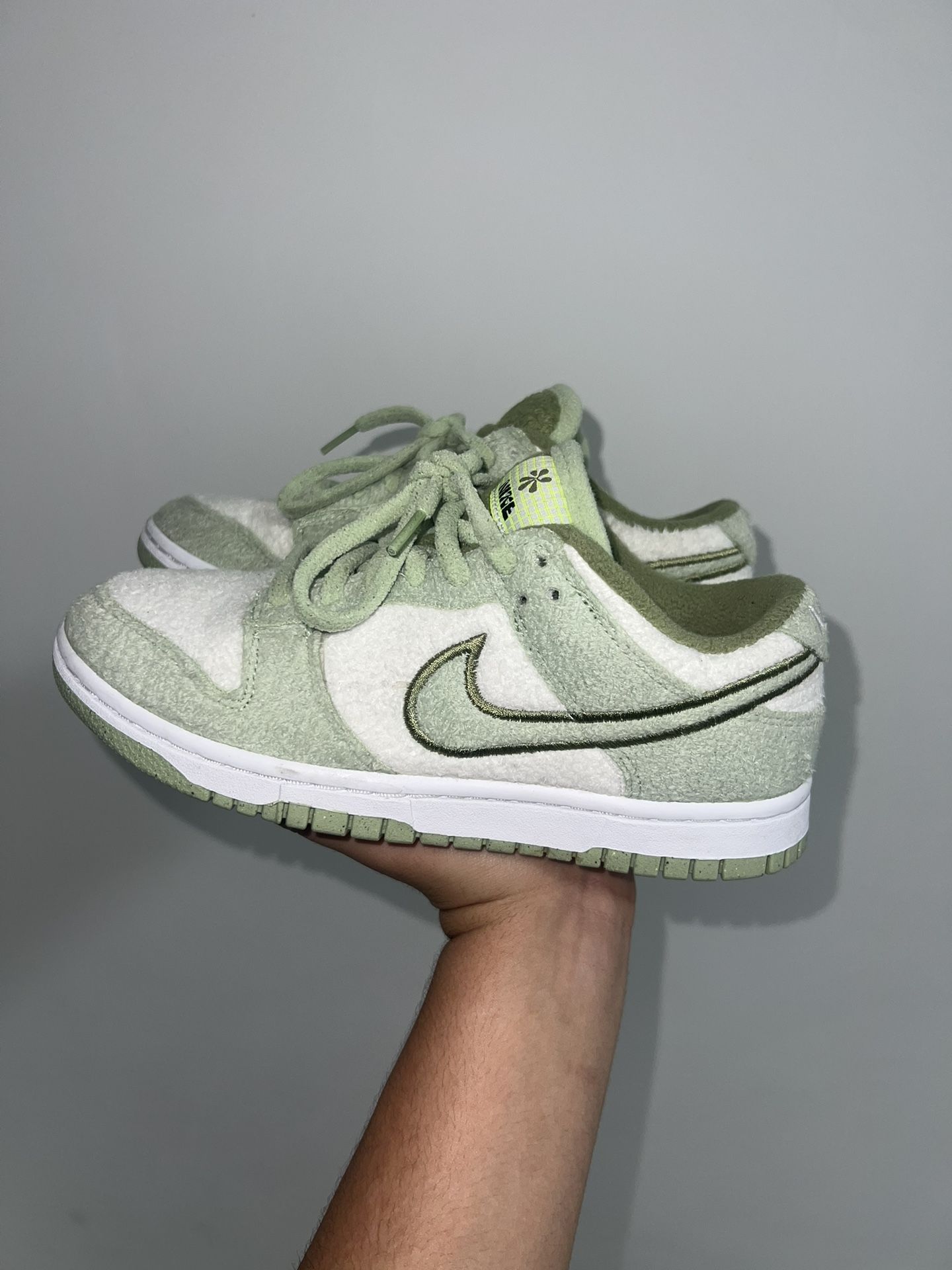 fleece honeydews size 6 wmns