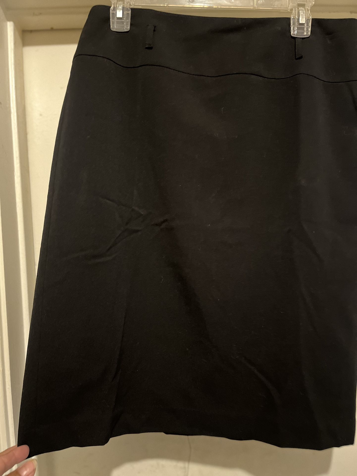 APT.9 Black Skirt