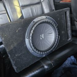 12 Kicker CompQ & 1200.1 Kicker Amp 400 Firm 