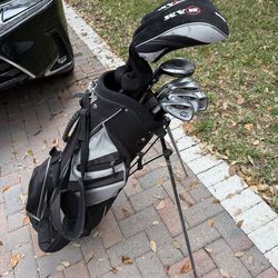 Like new! Left handed Ram G force golf club set.  Complete mens clubs with golf bag