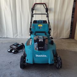 Makita 18V X2 LXT Self-propelled Lawn Mower 