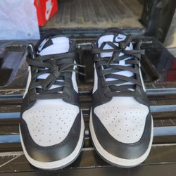 Nike Panda Dunks Like New In Orginal Box Men's Size 11.5