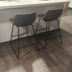 2 Barstools - Modern 