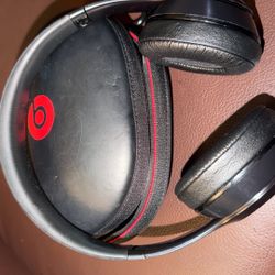 Beats Headphones Solo 3