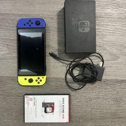 Nintendo Switch 