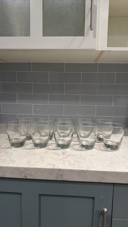 Set of 10 Clear Drinking Glasses