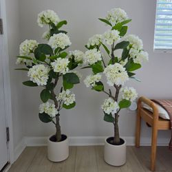 Artificial hydrangea trees