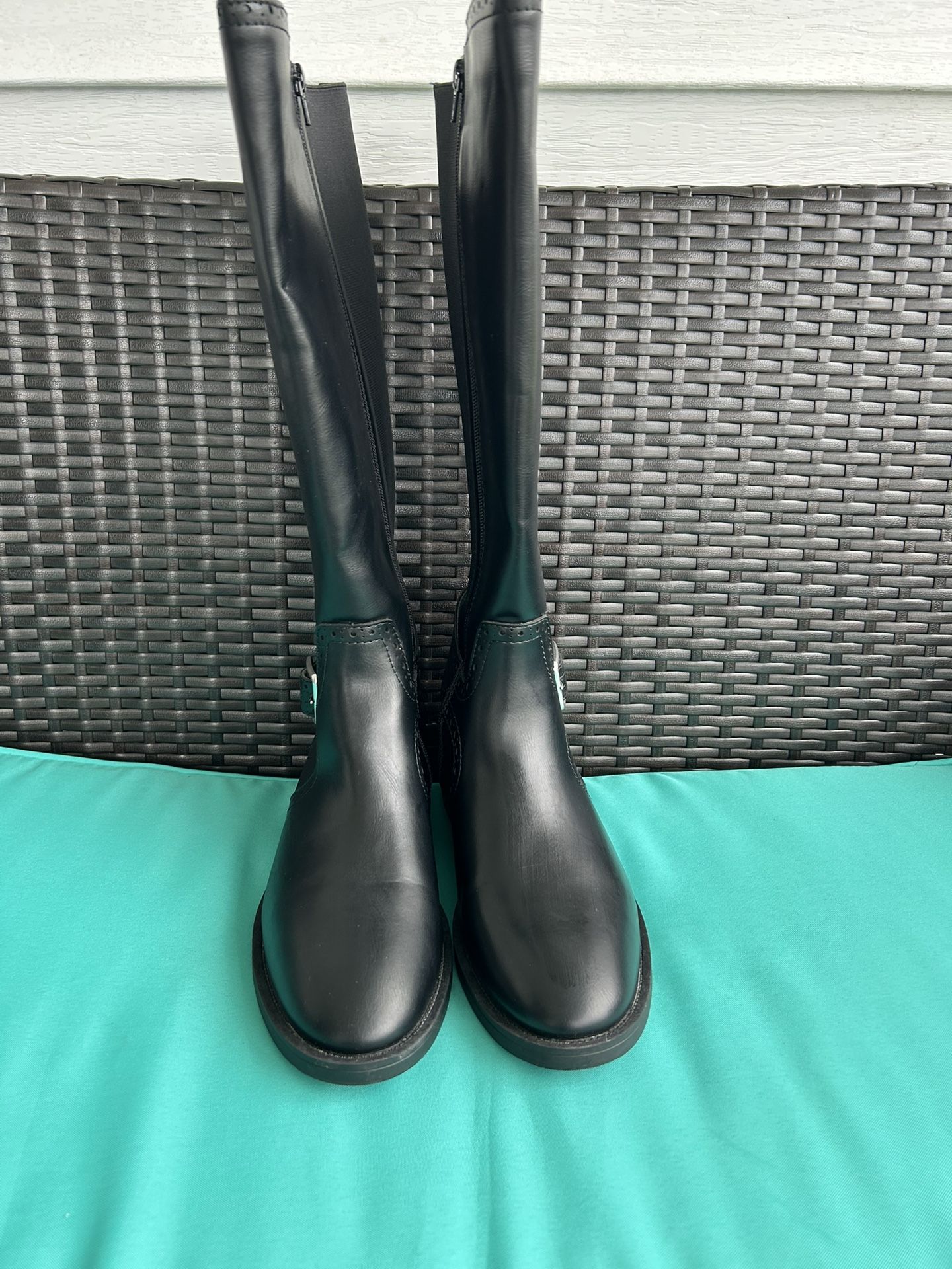 Long Black Boots
