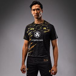 UFC Large Authentic Venum Jersey
