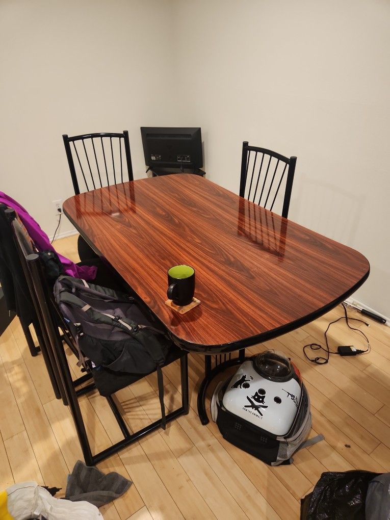 Dining Room Table With Chairs