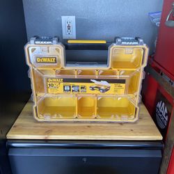 Dewalt 10 Bin Organizer