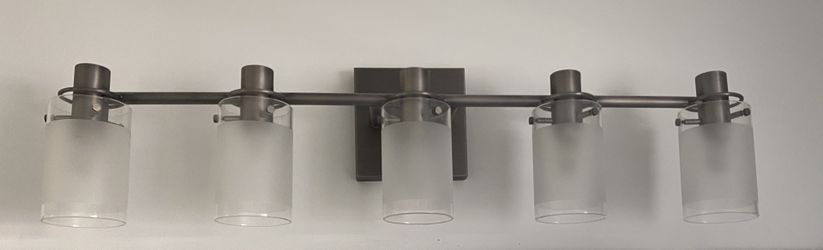 Bathroom light fixture
