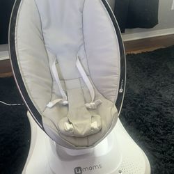 4 moms Swing 