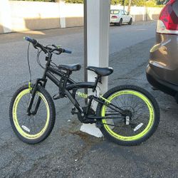 Black Bike 