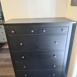 Bedroom Dresser Set