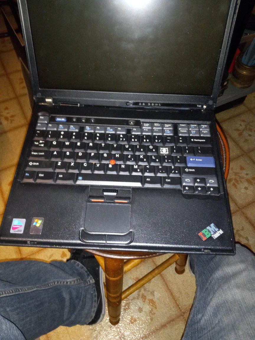 Retro IBM Thinkpad T43 1871 for Sale in Fremont, CA - OfferUp