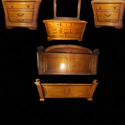 Solid Oak Bedroom Set (California King Bed)