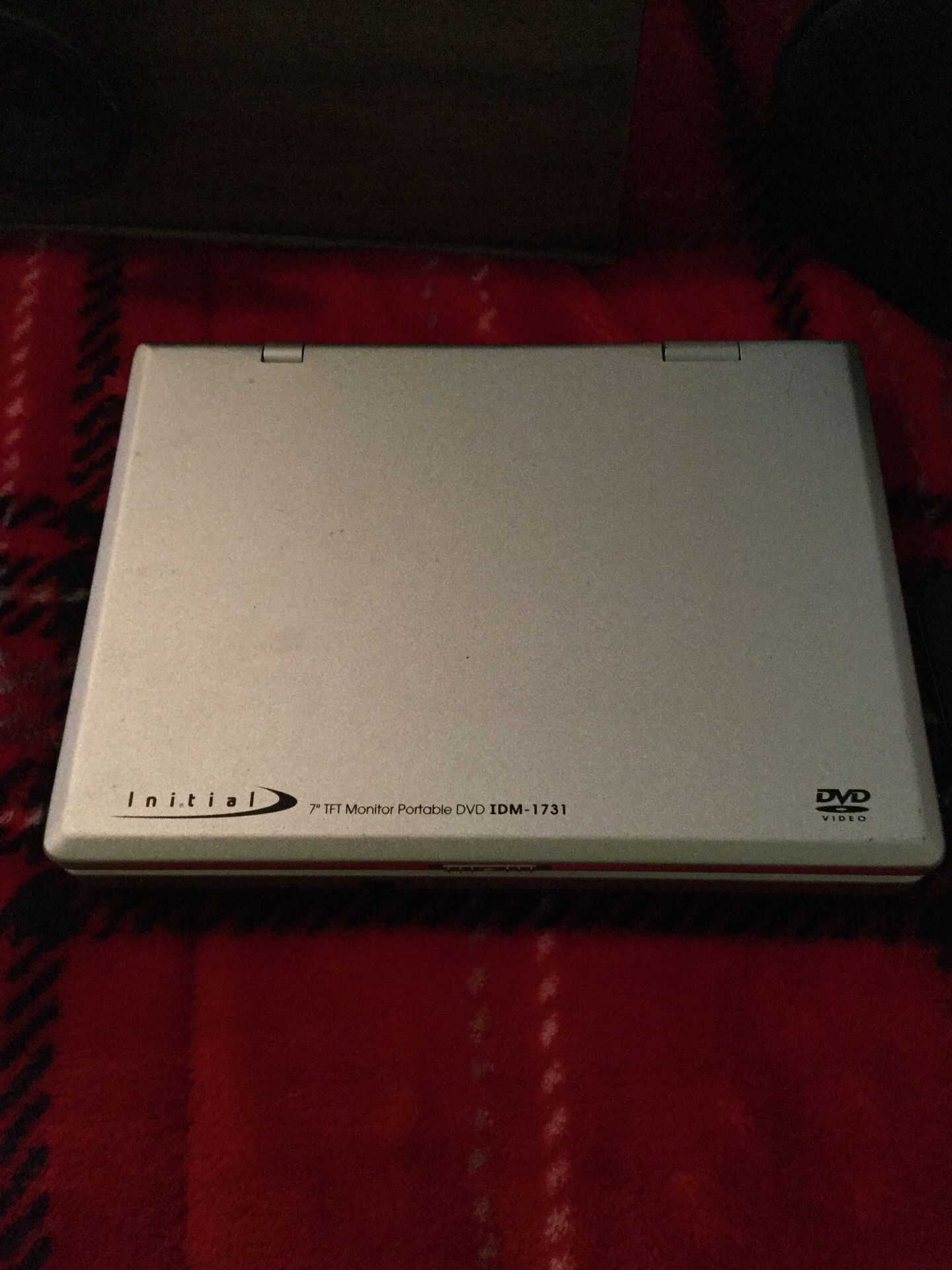 Portable DVD player for inside the car
