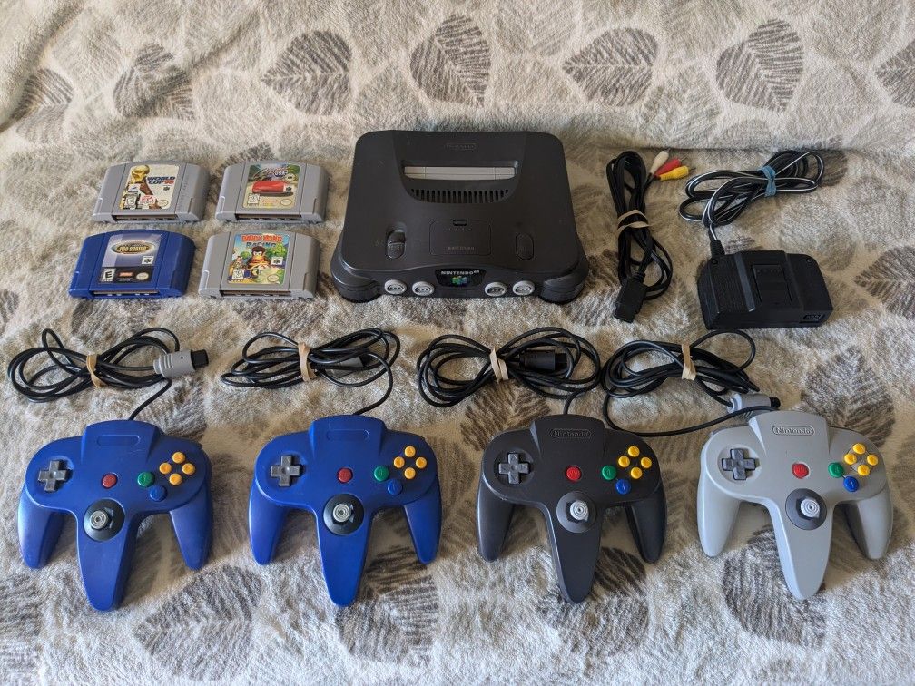 Nintendo 64 Bundle - Console, 4 Controllers, 4 Games for Sale in Denver ...