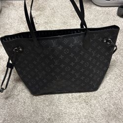 Louis Vuitton Tote