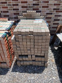Brick-ladrillos Steel Manor