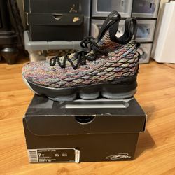 Nike LeBron 15 “Four horsemen” Size 7Y 