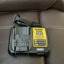 Dewalt Battery Charcher 