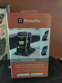 XtremeMac duel charging dock for older iphone/ipad/ipod