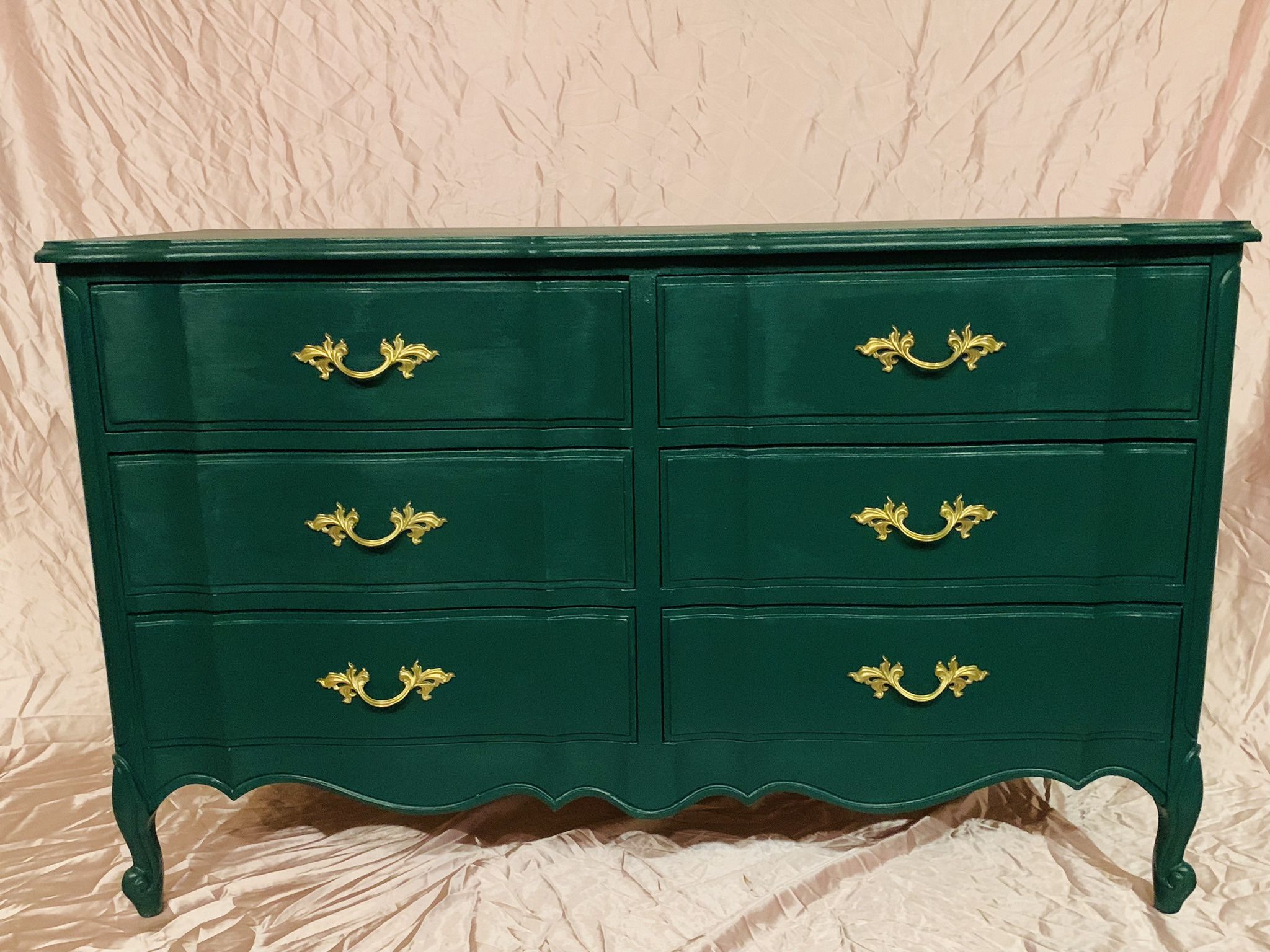1960s Vintage Mid Century 6 Drawer French Provincial Dresser by Dixie Furniture