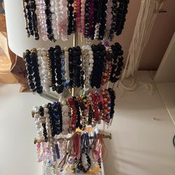 Bracelets 