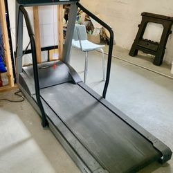 Treadmill 