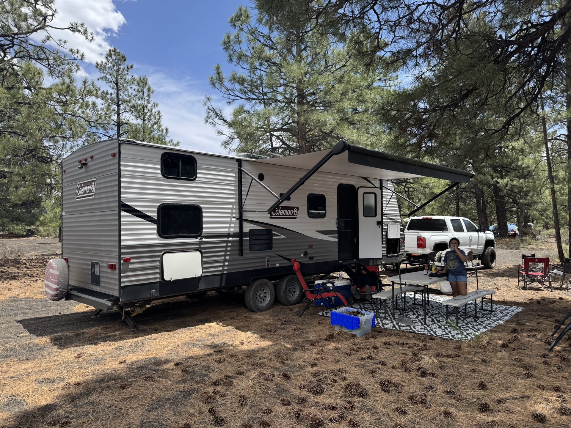 2020 Coleman Travel Trailer 