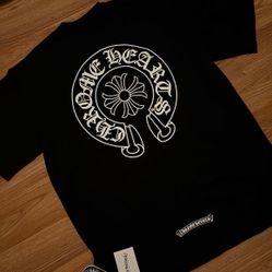 Black chrome heart shirt