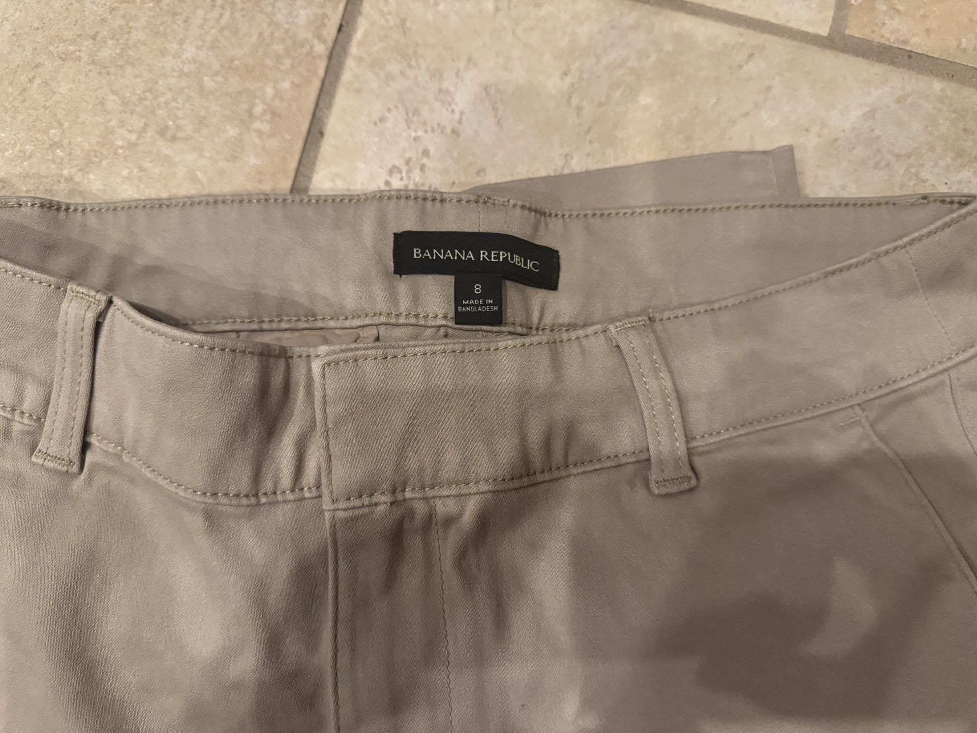 Banana Republic Tan Khakis- Size 8