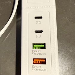 4 Ports USB Charging Station for iPhone, Type C for Samsung Galaxy S23/S22, iPad
