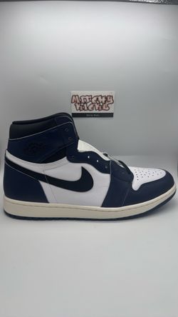 Jordan 1 Retro High OG Midnight Navy Sz. 13