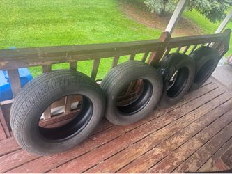 4 Used Bridgestone tires 255/65/R18 .