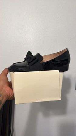 Black flats/loafers