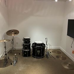 Yamaha Drums Full Set