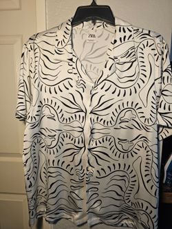 Zara Short Sleeve Button-Up Shirt