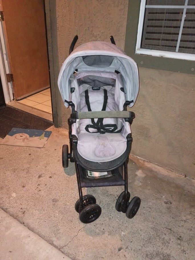 Evenflo Stroller 