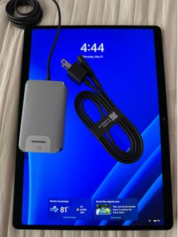 Microsoft surface pro for business 13” 12th edition 256GB
