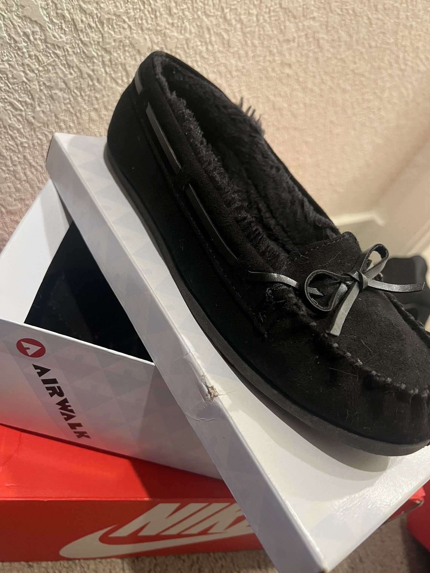 Black Air walks