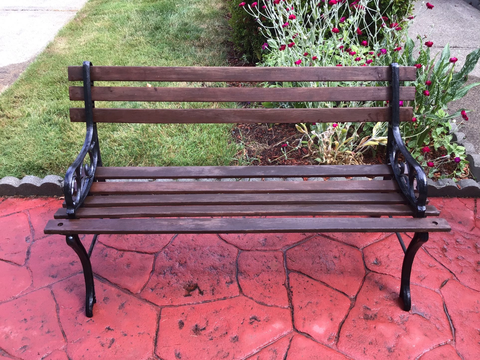 Bench - Cast Iron And Hard Wood