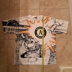 Vintage 90s Taz Oakland A’s T-shirt L All Over Print Single Stitch Made In USA 🇺🇸 