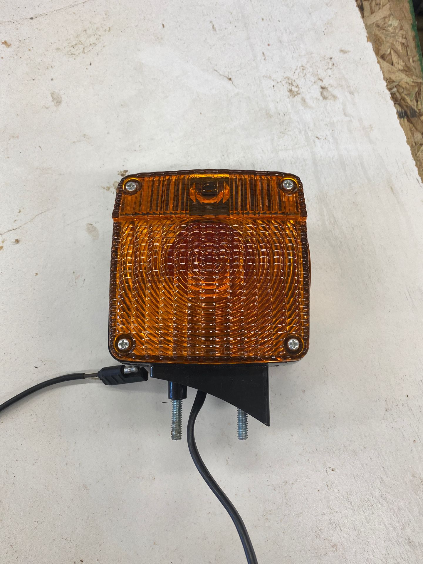 Truck fender light