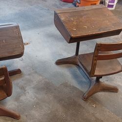 Old School Desks Kids 